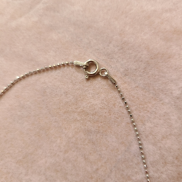 Necklace - Picture 4 of 8